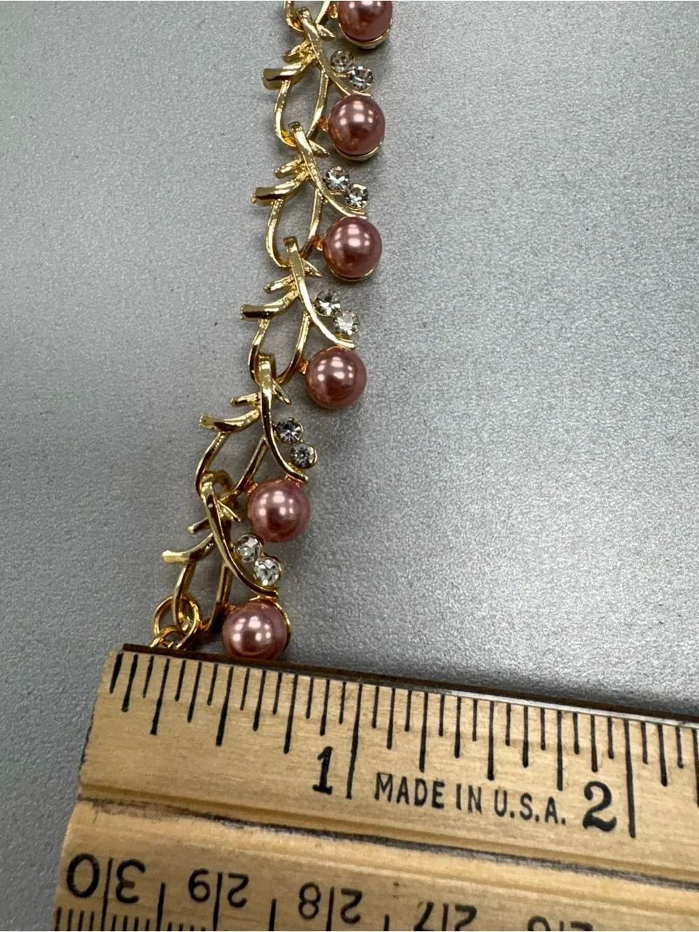 Vintage Gold Tone Leaf Vine Link Bracelet Pink Faux Pearl Rhinestone Adjustable